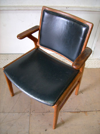 chair_leather09