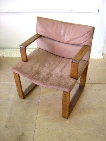 chair_leather12