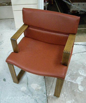 chair_leather19