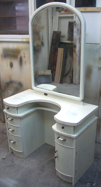 repaint_desk08