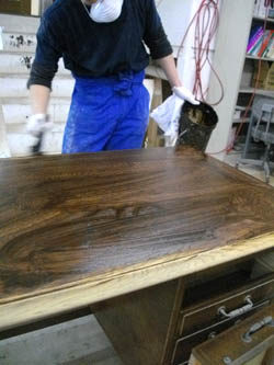 repaint_desk09