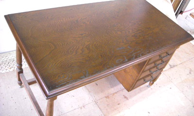 repaint_desk09