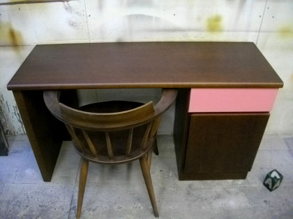 repaint_desk10