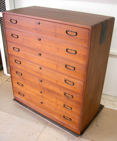 repaint_furniture01